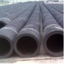 厂家直销根据需求定制的橡胶软管，质量保障，火爆热销进行中