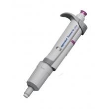 Eppendorf 3122000275 Research®plus  单道可调量程移液器，不含吸头,0.5-5 mL,紫色